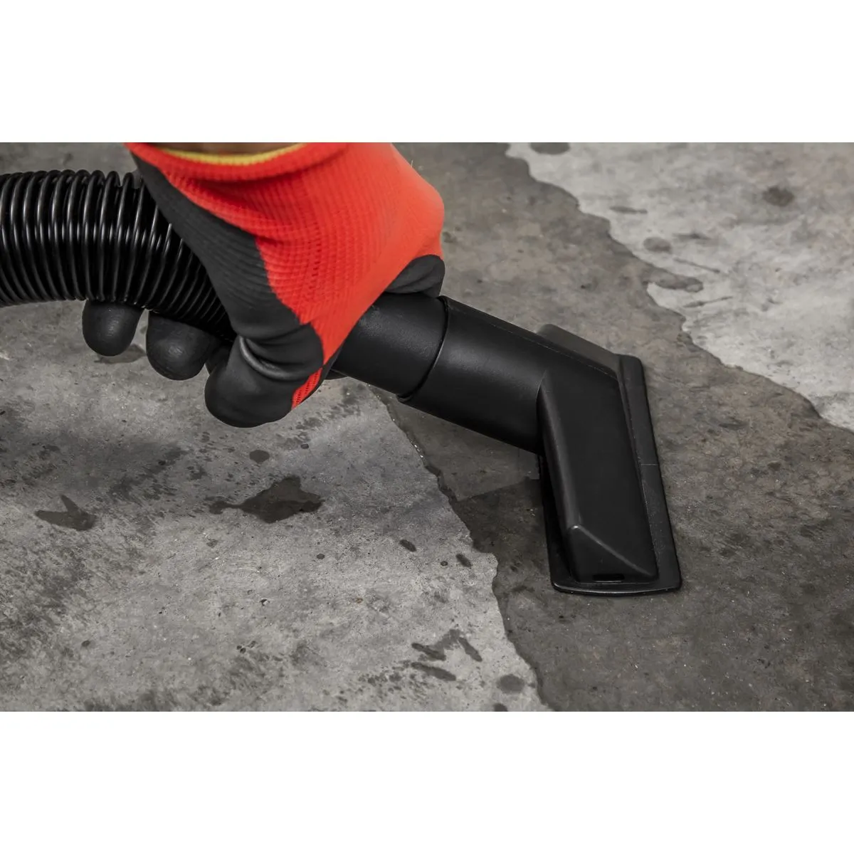 Sealey 10L Wet & Dry Vacuum Cleaner 20V SV20 Series - Body Only